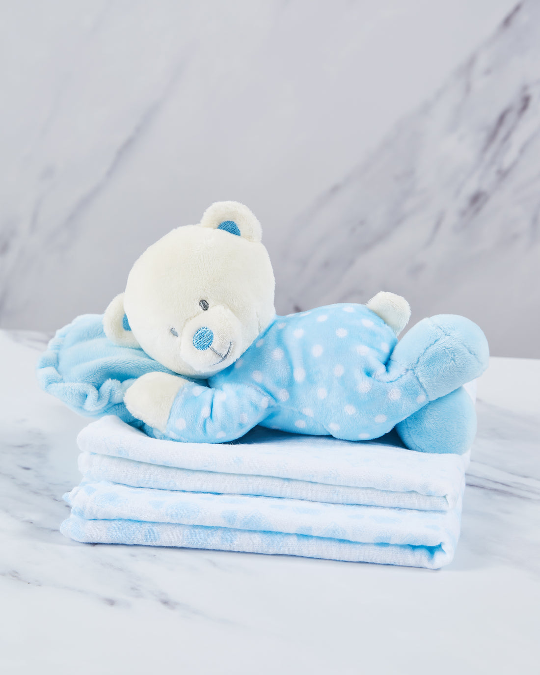 Blue polka dot baby bear toy with 2 cotton muslins. 